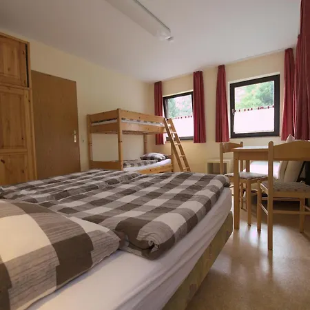 Im Haus Schiefertal, Apartamento *