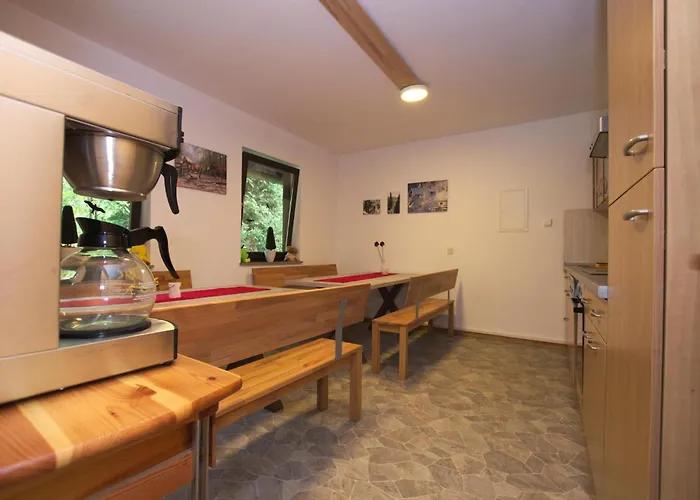 Im Haus Schiefertal, *